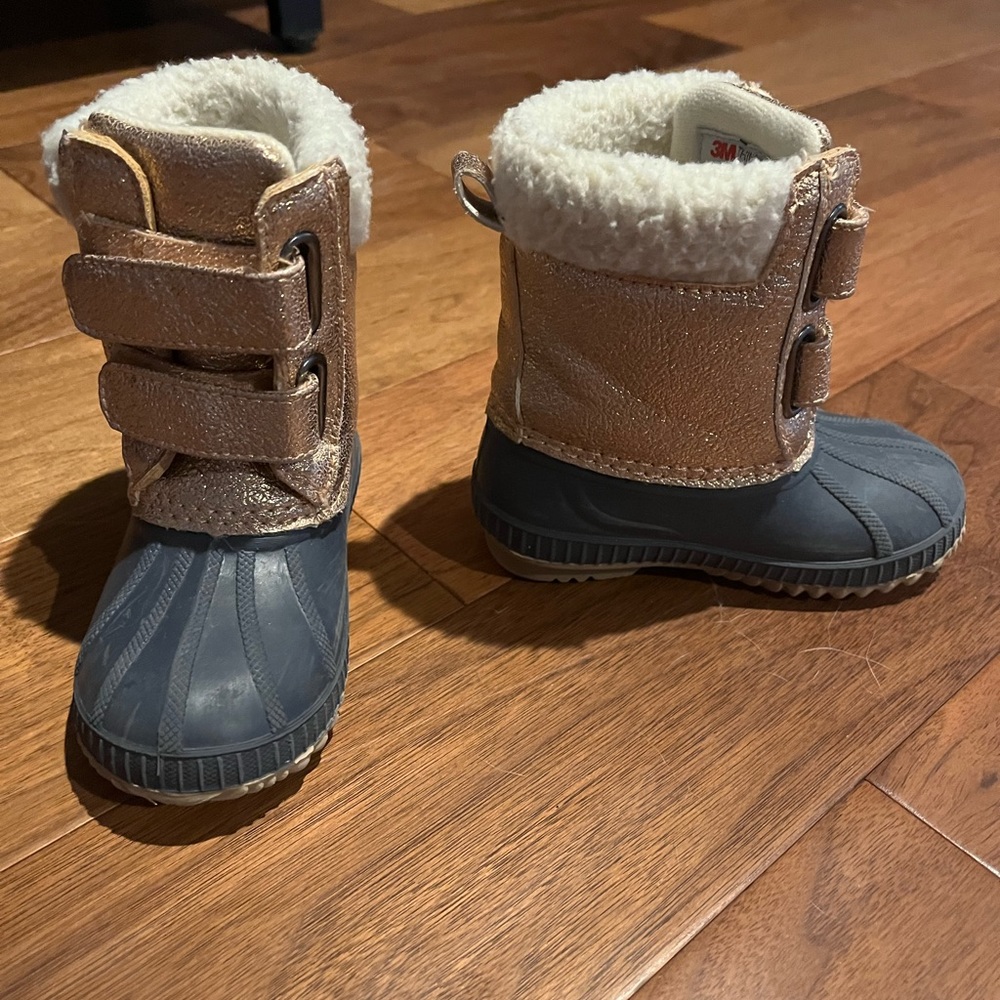 Gap 3M Snow Boots Size 7